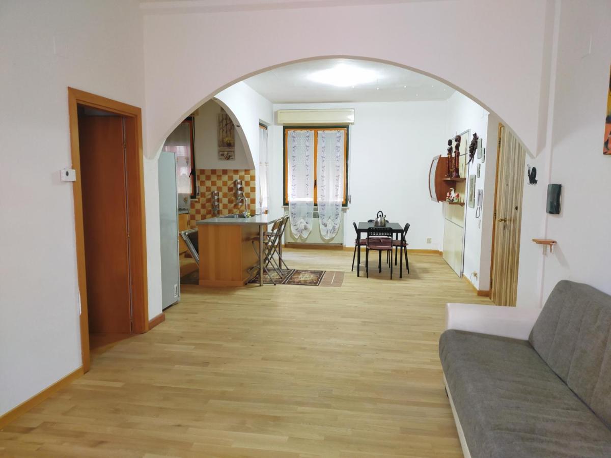 Casa Mirella Apartment Siena Bagian luar foto