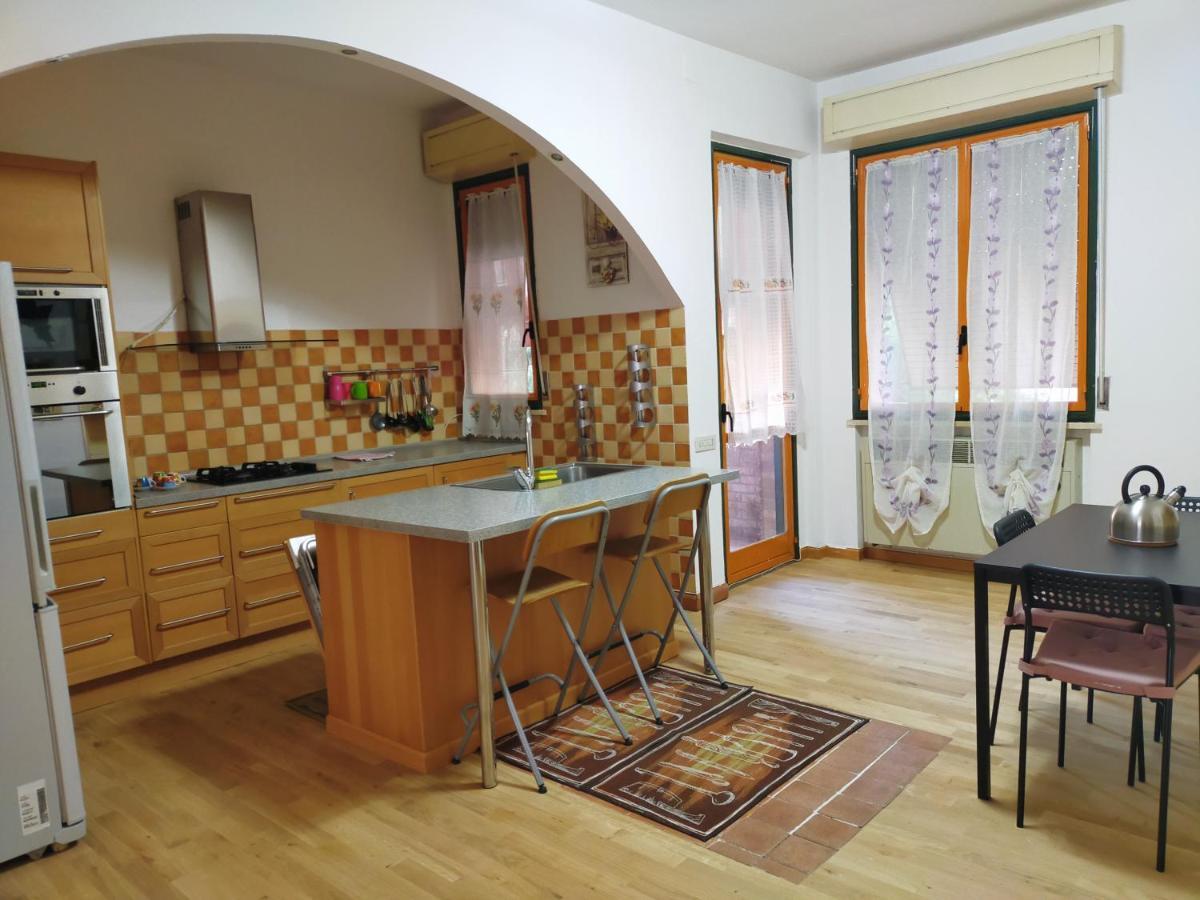 Casa Mirella Apartment Siena Bagian luar foto